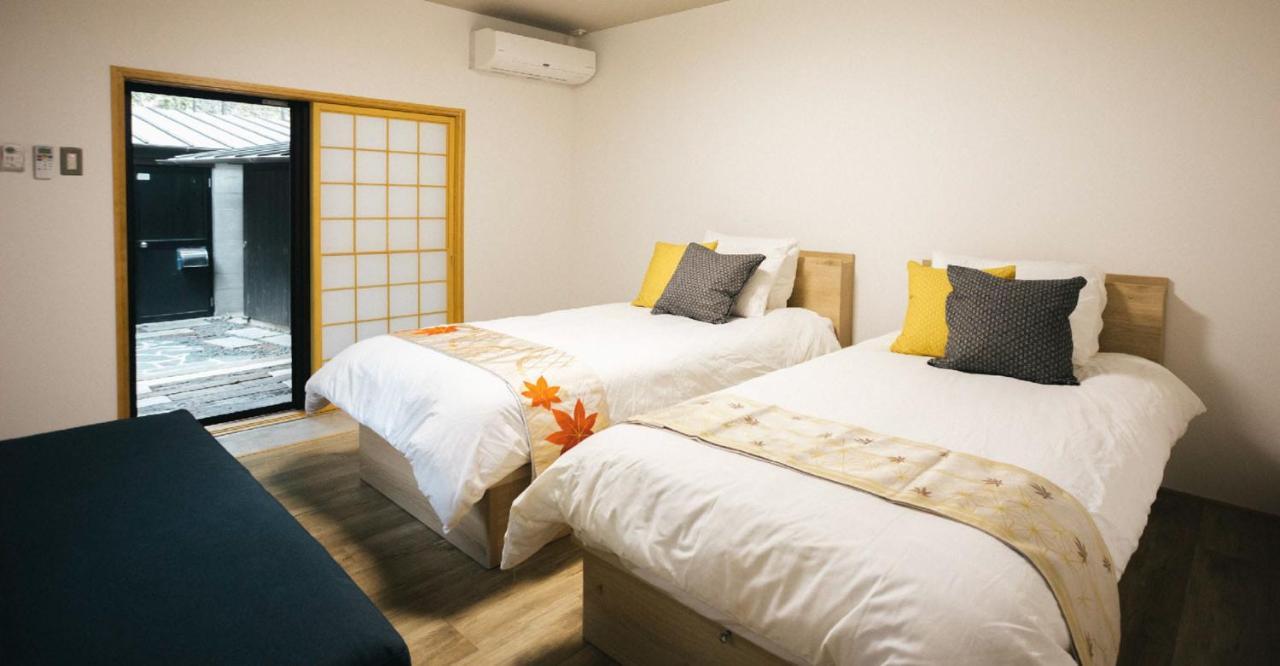 Miyajima Shiro Hotel Hatsukaichi Buitenkant foto