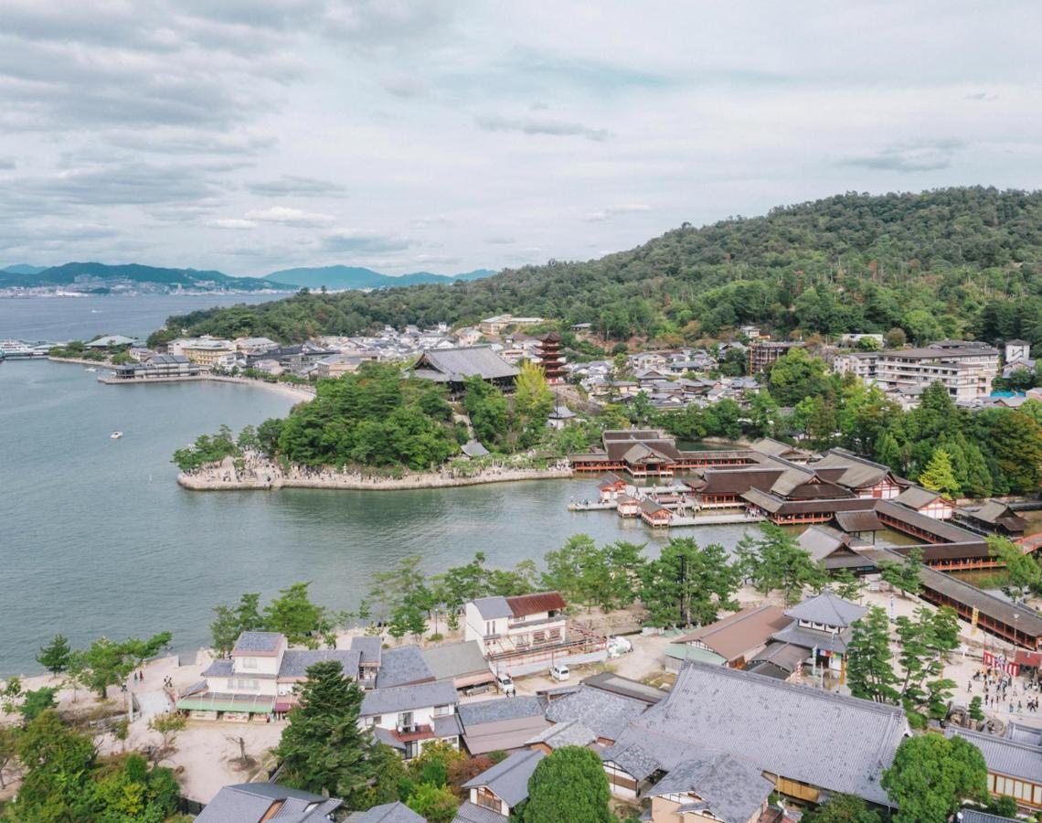 Miyajima Shiro Hotel Hatsukaichi Buitenkant foto